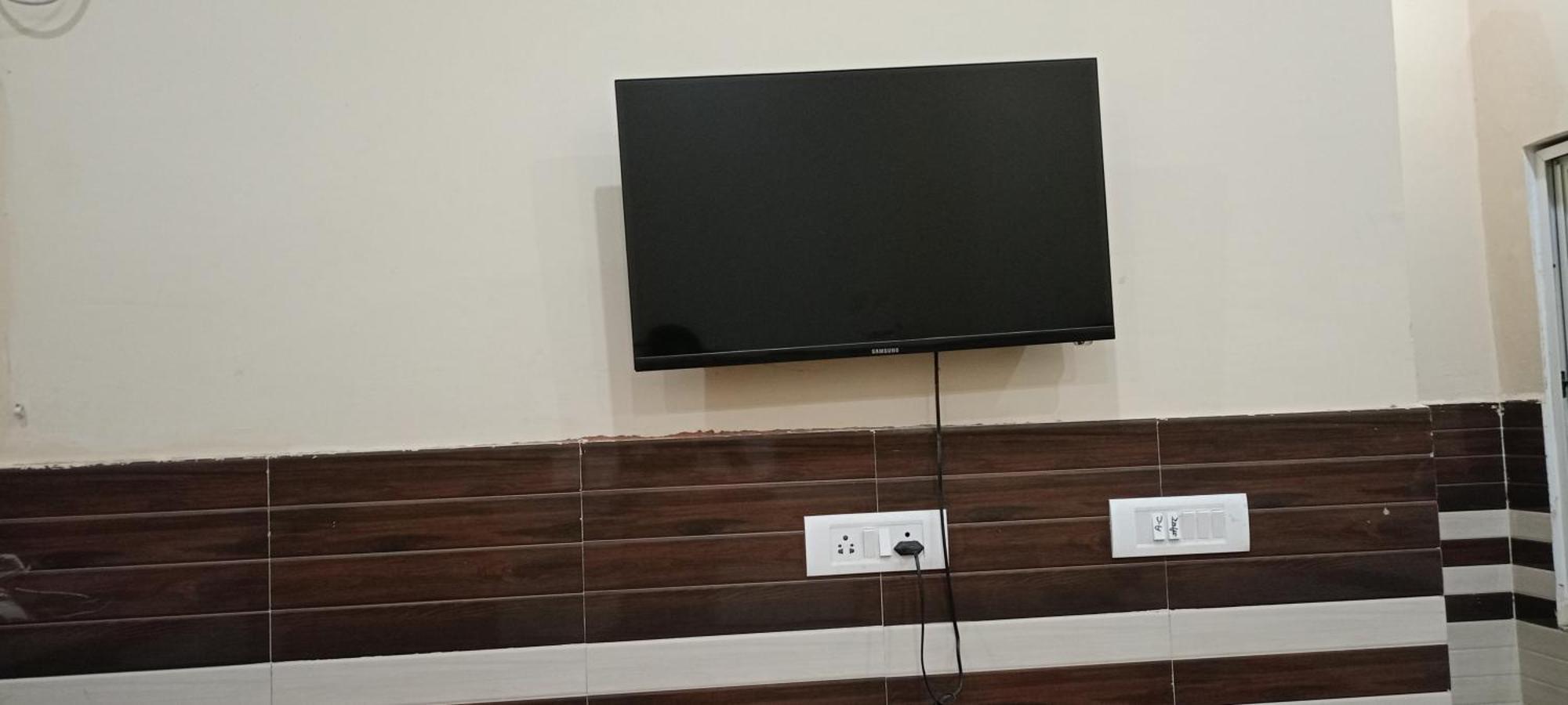 New Gayatri Palace Near Prem Mandir Vrindāvan Extérieur photo