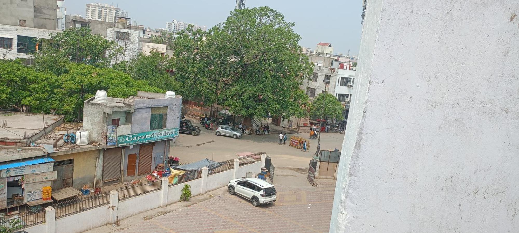 New Gayatri Palace Near Prem Mandir Vrindāvan Extérieur photo